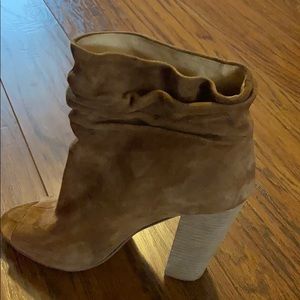 Kristin Cavallari CL Laurel Kid Suede Dark Camel.